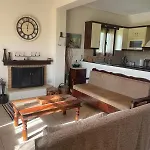 Almyra Seaside Vakantiehuis *