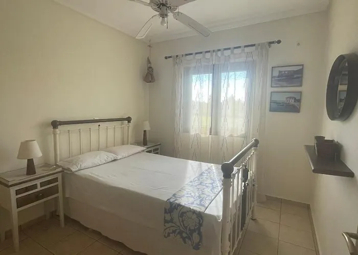 Almyra Seaside * Plitra