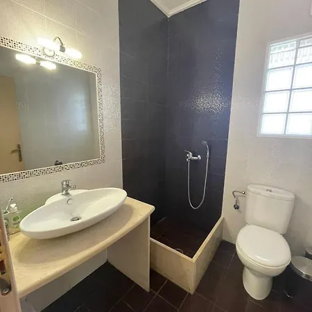 Almyra Seaside Plitra