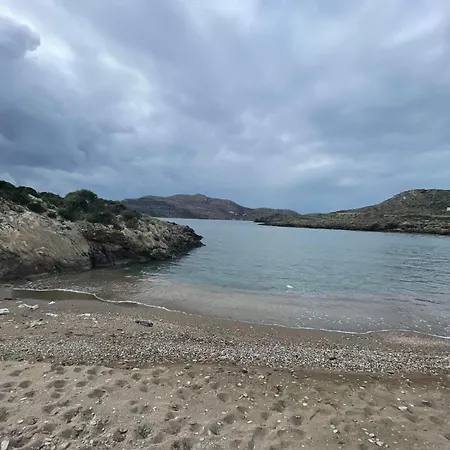 Almyra Seaside Nyaraló Plítra