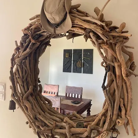 Almyra Seaside Plitra