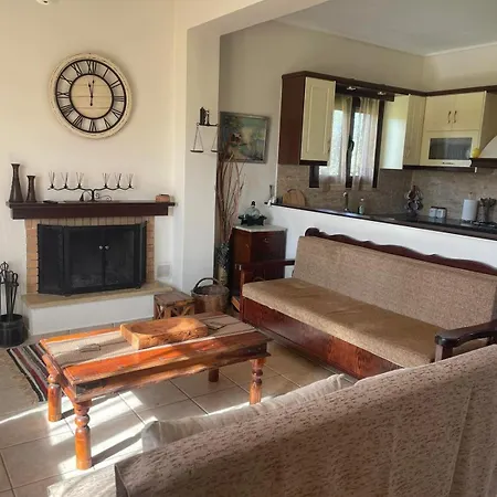 Almyra Seaside Ferienhaus *